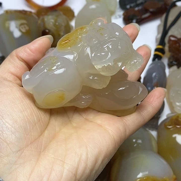 未镶嵌手把玛瑙/玉髓善**己