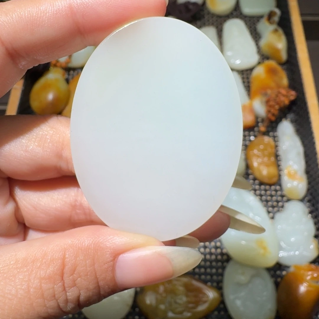 和田玉未镶嵌吊坠(不含链)