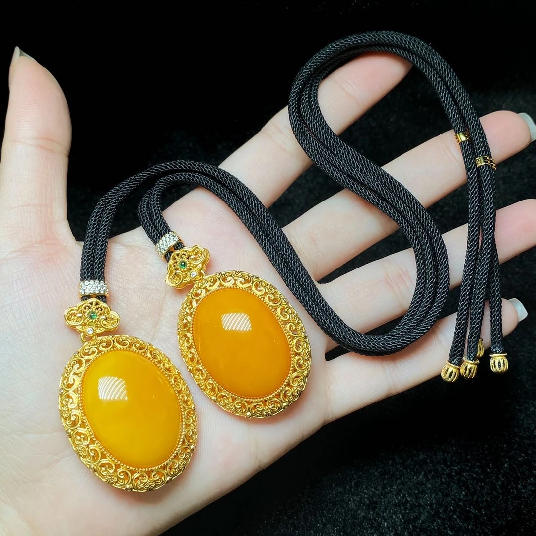 【云上好物】DS15193-S925银蜜蜡吊坠-多样性发一件-26×19mm（甄选）