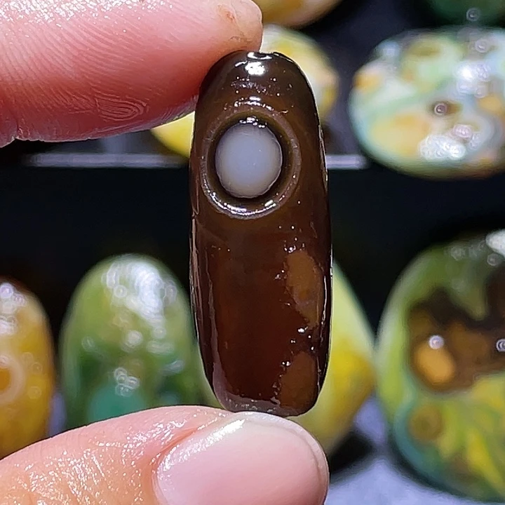 玛瑙/玉髓未镶嵌珠宝奇石