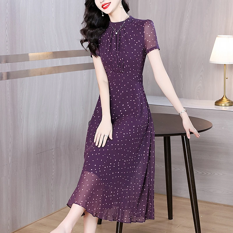紫色波点连衣裙2025夏季新款气质优雅显瘦连衣裙