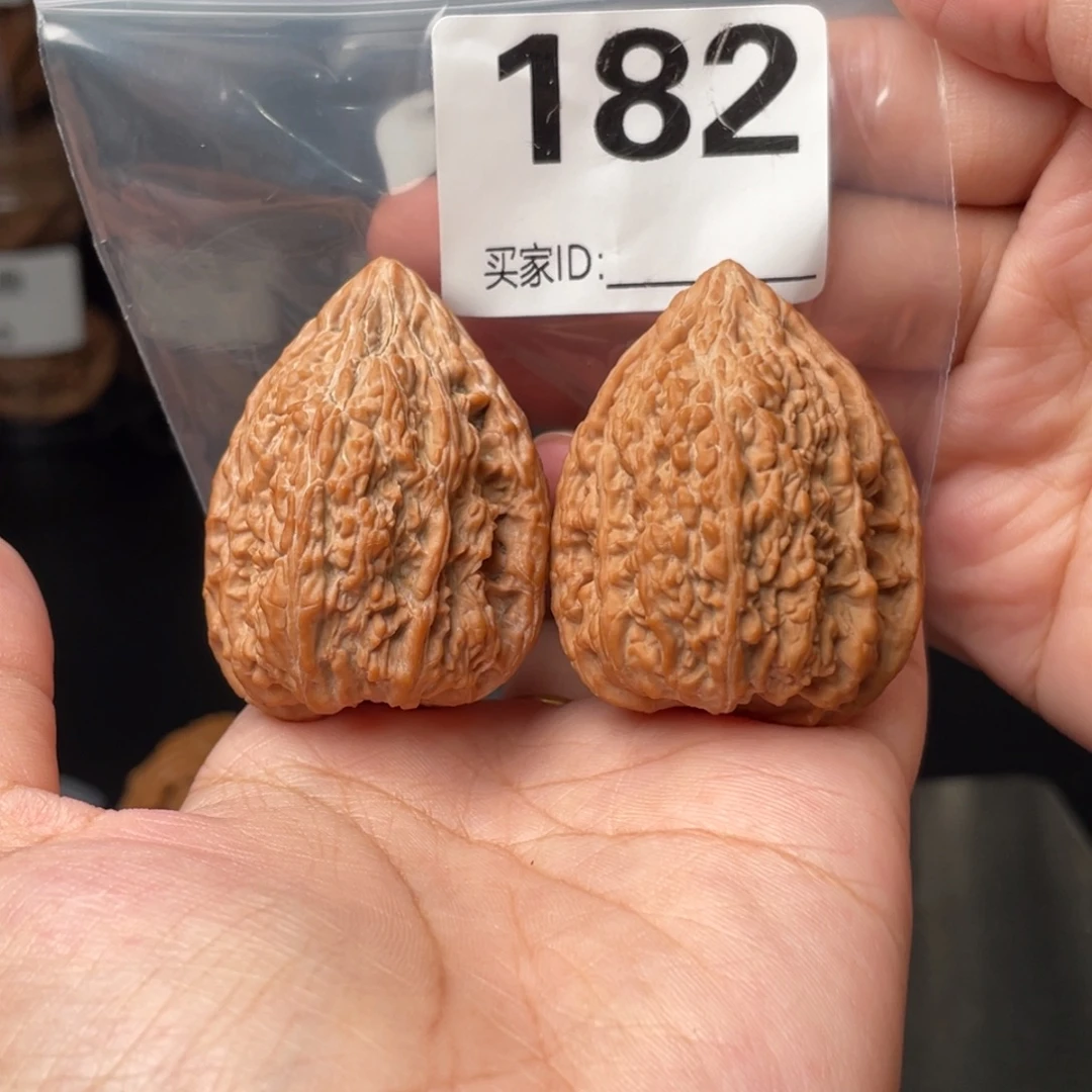 把件文玩核桃全品36塔尖