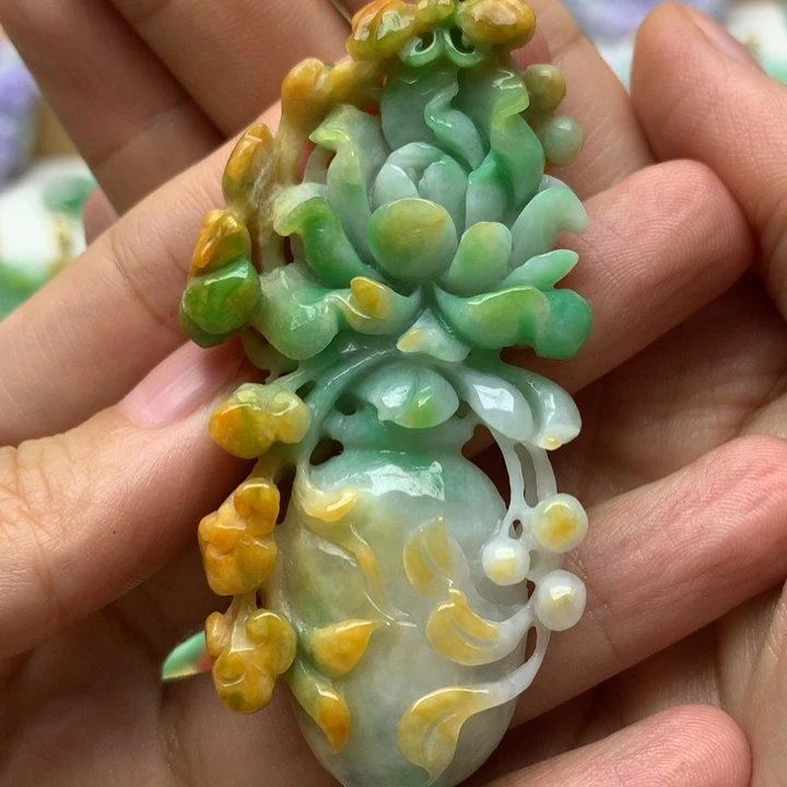 颈饰未镶嵌翡翠翡翠