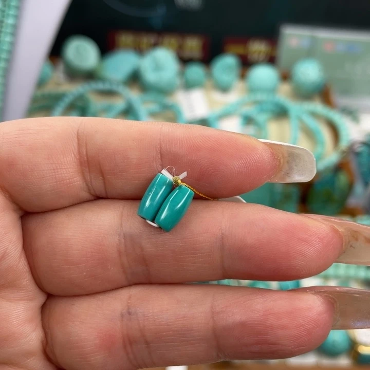 绿松石未镶嵌挂件