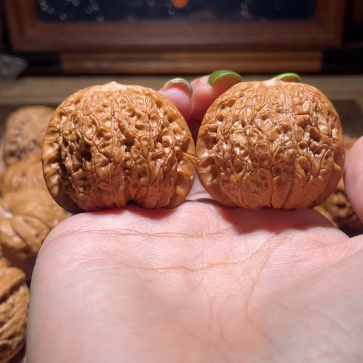 核桃手串/手链只**盘40血麒麟