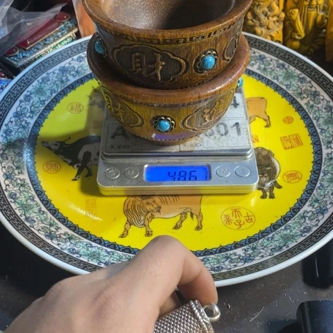 瓷片走**花寻呼台等地的艺术家和