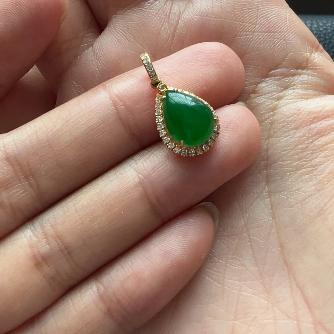 翡翠颈饰18K金镶嵌玲***g翡翠