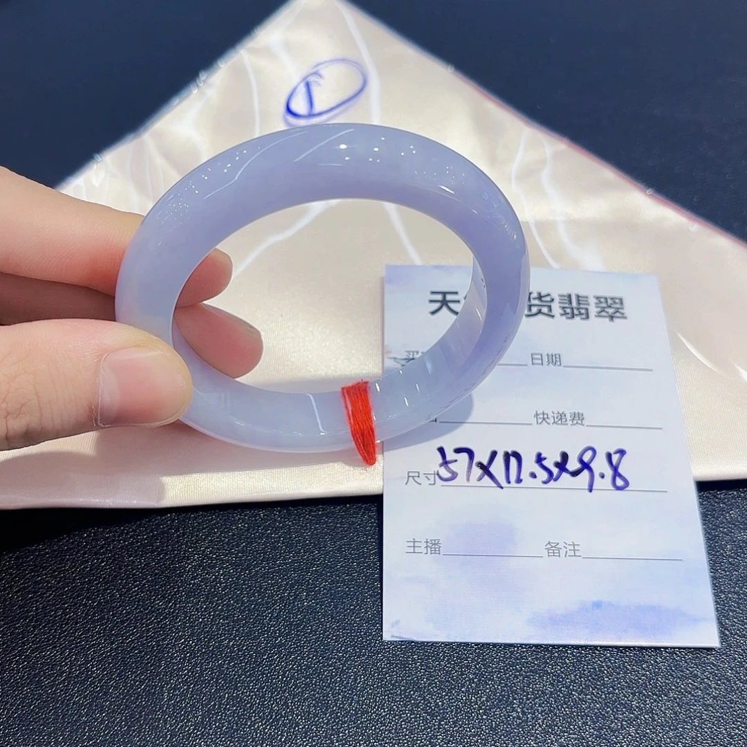 翡翠未镶嵌手镯翡翠手镯