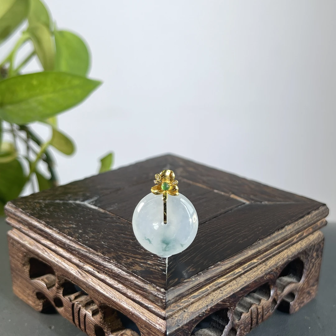 JXA19-108 天然翡翠缅甸A货 18K扣头平安扣