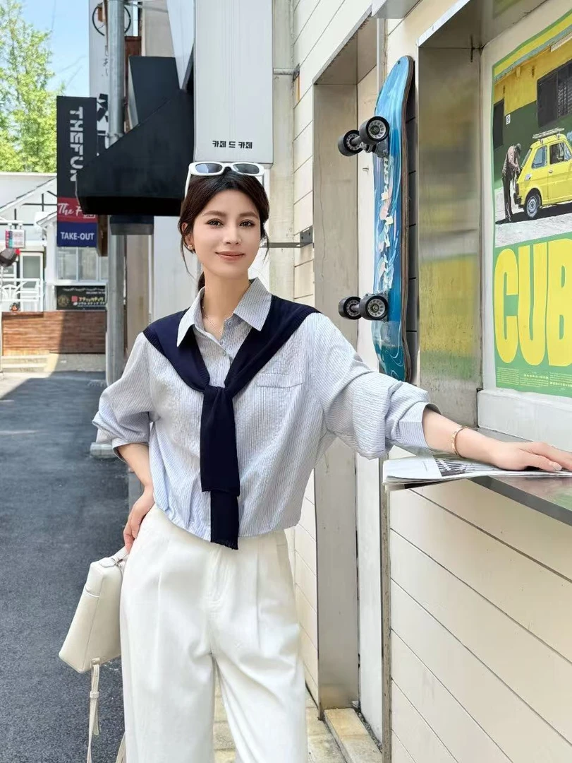 欧韩气质设计感百搭上衣