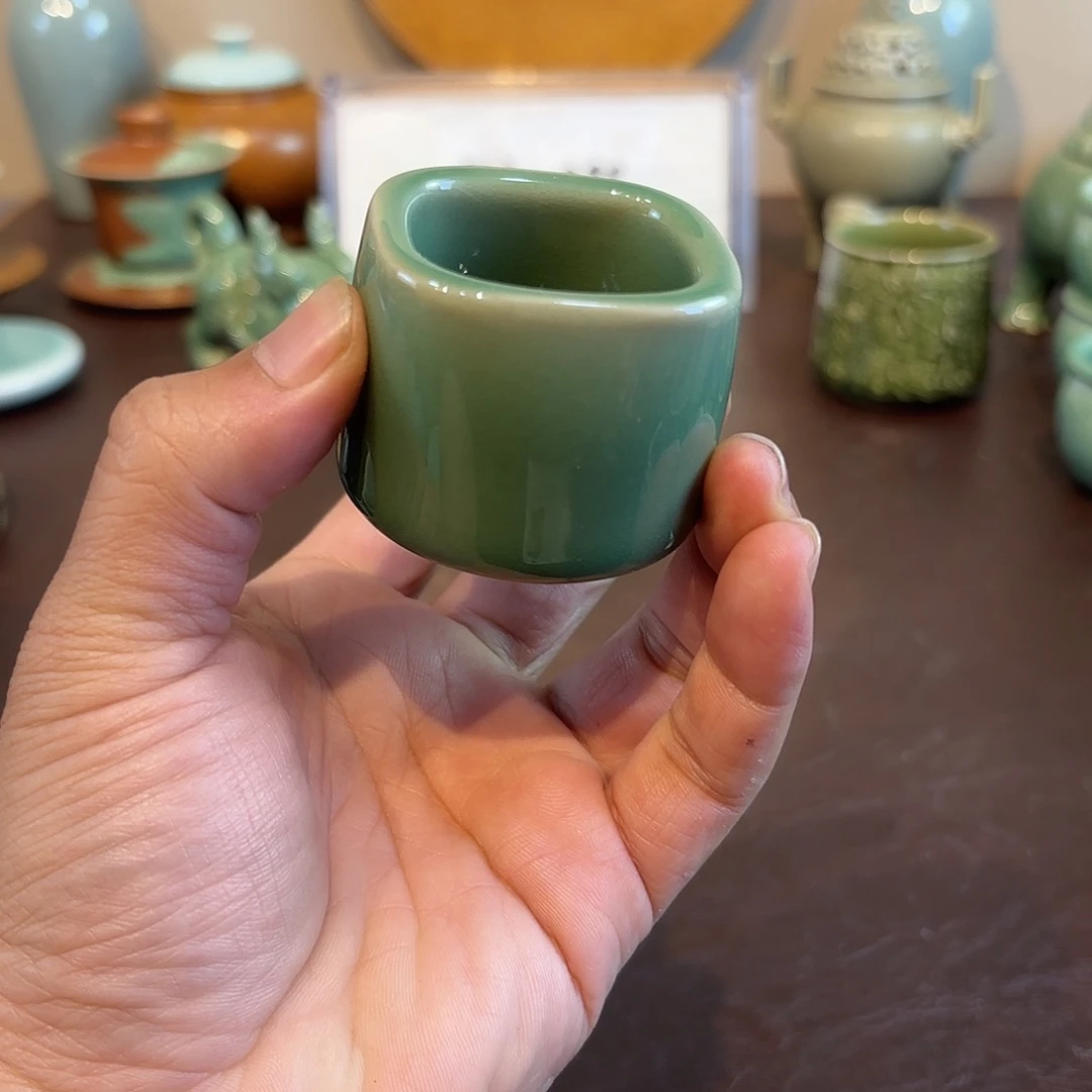 瓷片龙泉青瓷福利青瓷