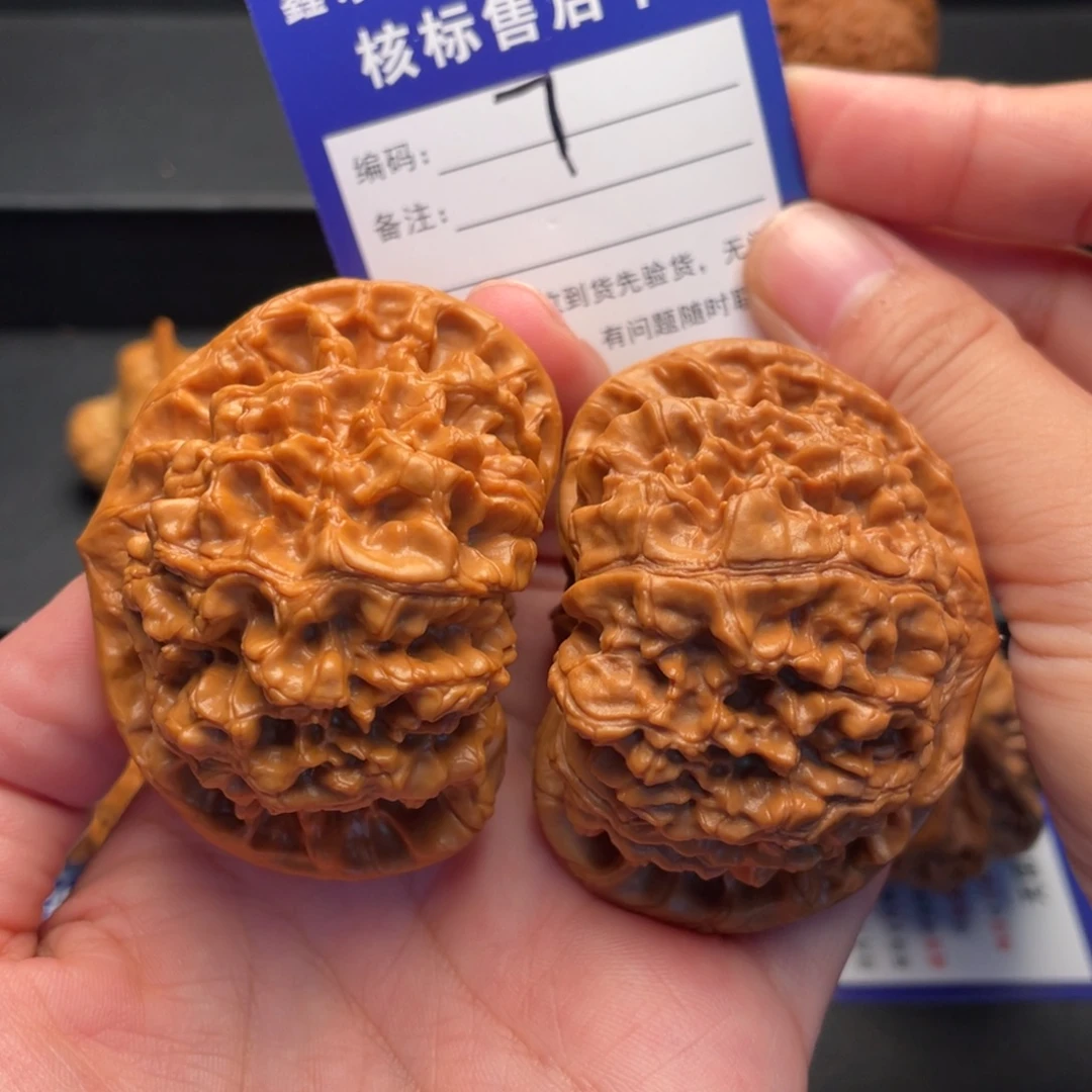 文玩核桃把件大官帽57尺