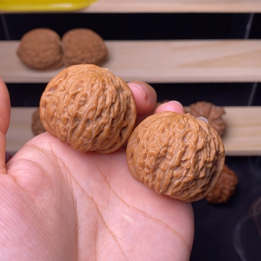 文玩核桃把件38铁锤