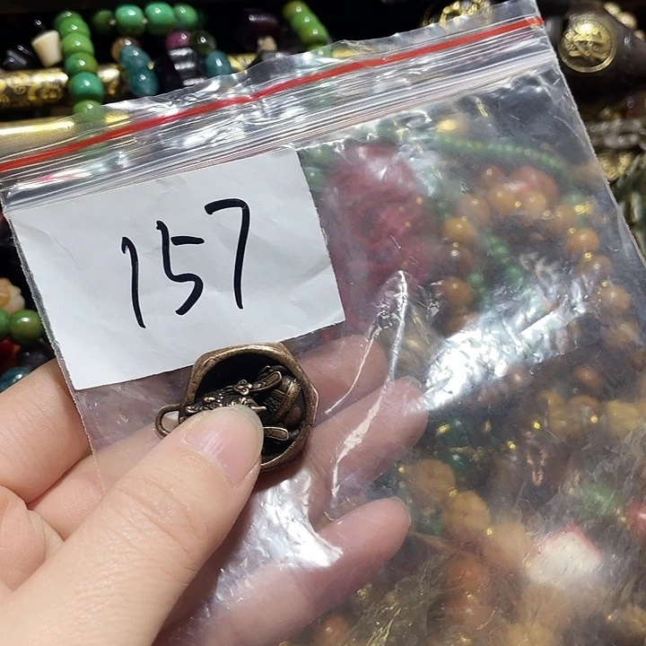 太***花琉璃/树脂/塑料类