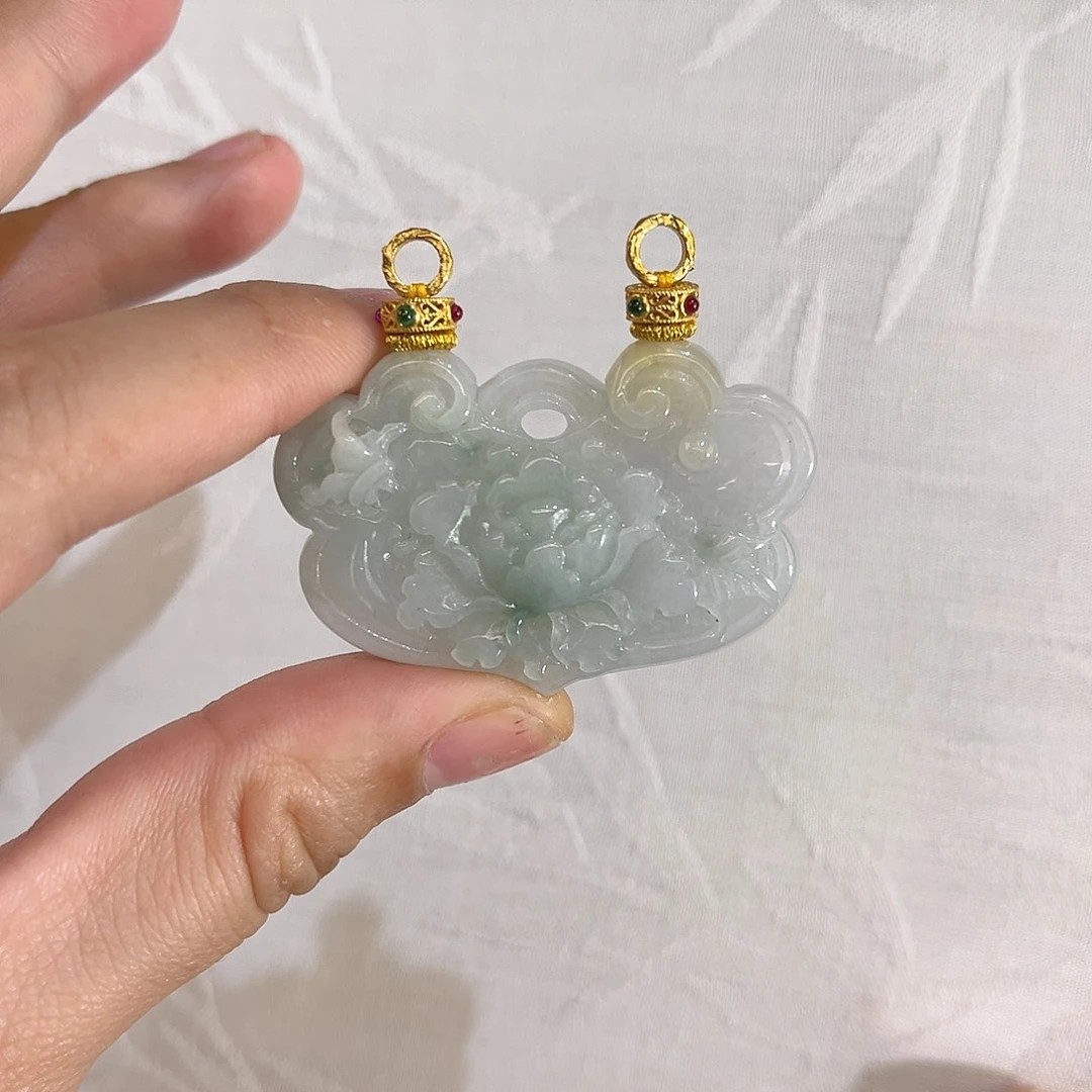 翡翠合金吊坠(赠链)