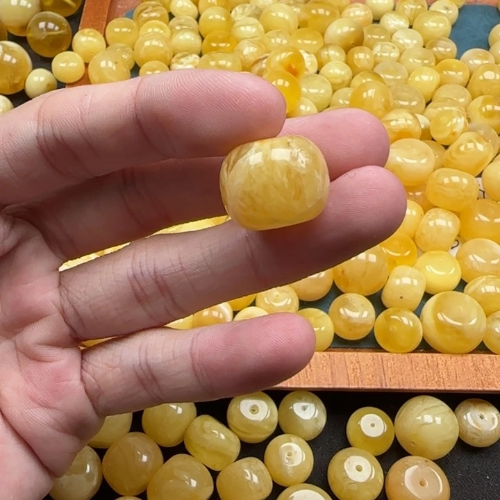 珠***峰蜜蜡未镶嵌珠宝奇石天然分单156