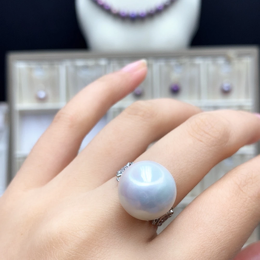 合金淡水珍珠颈饰