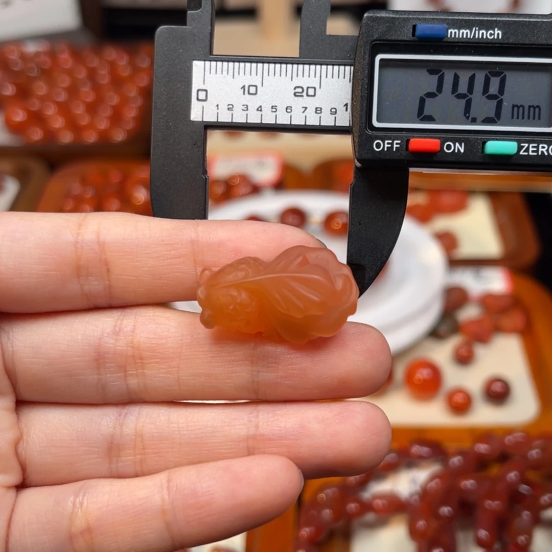 南红玛瑙未镶嵌吊坠(不含链)打孔不退换