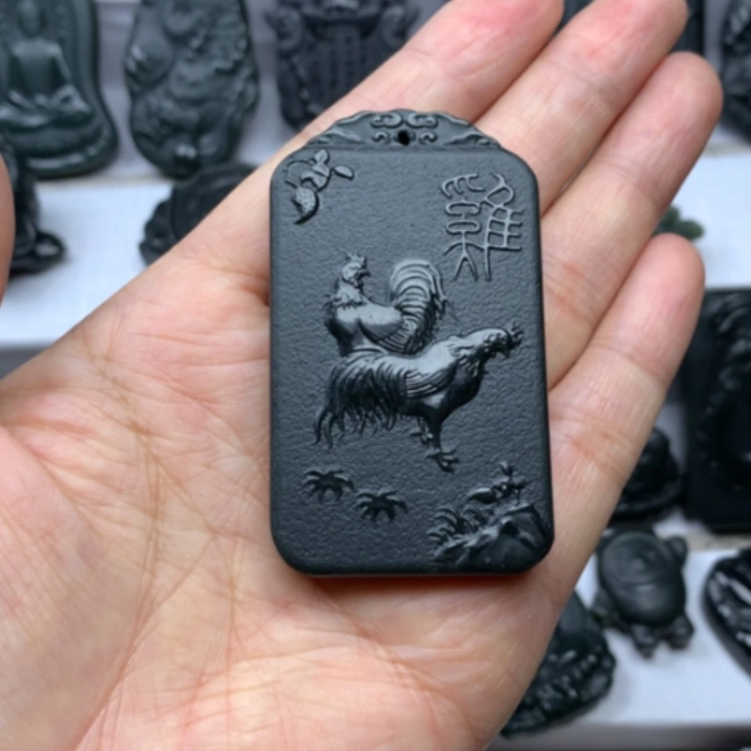 【闪购商品】颈饰未镶嵌和田玉双面雕刻