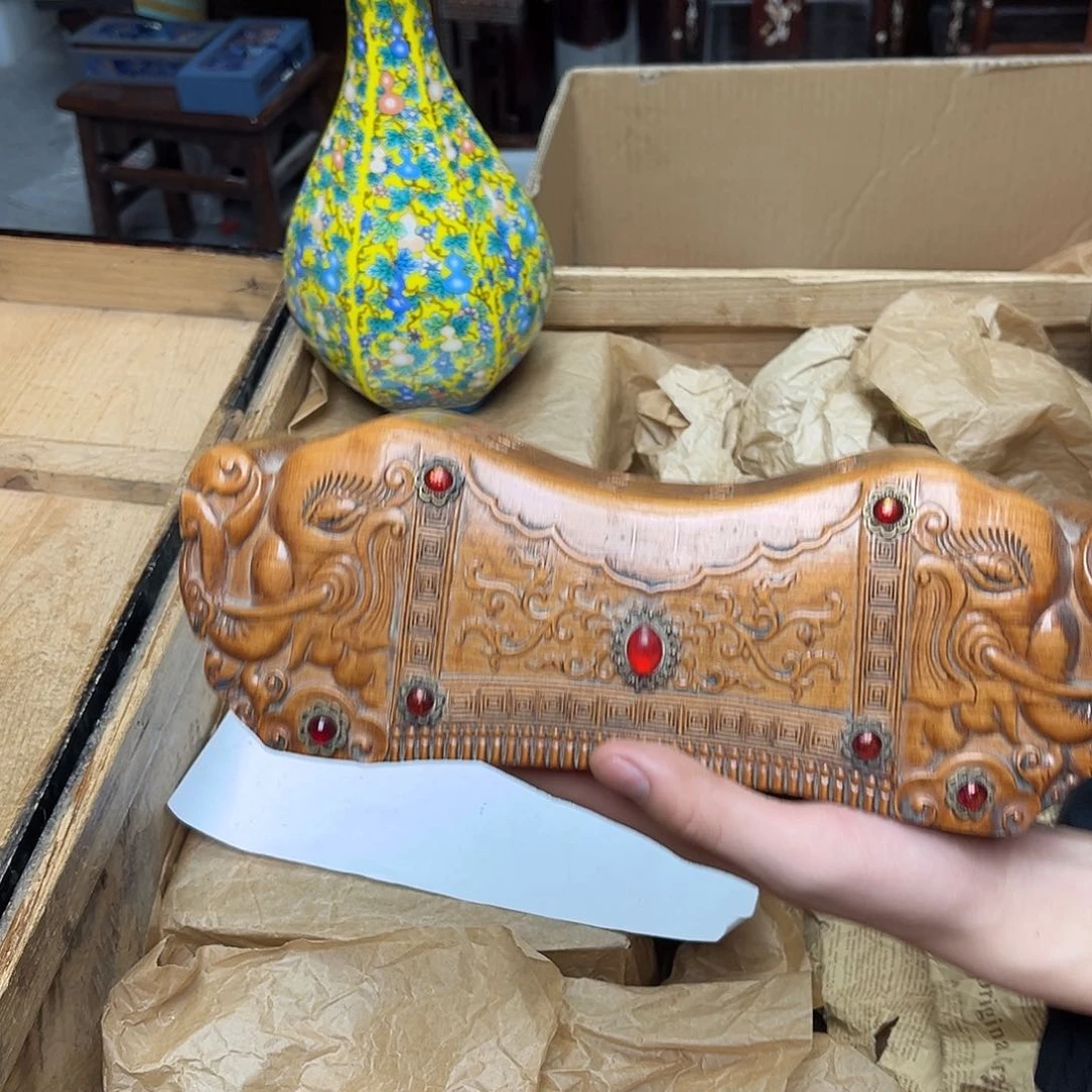 大叶紫檀（黑酸枝木类）