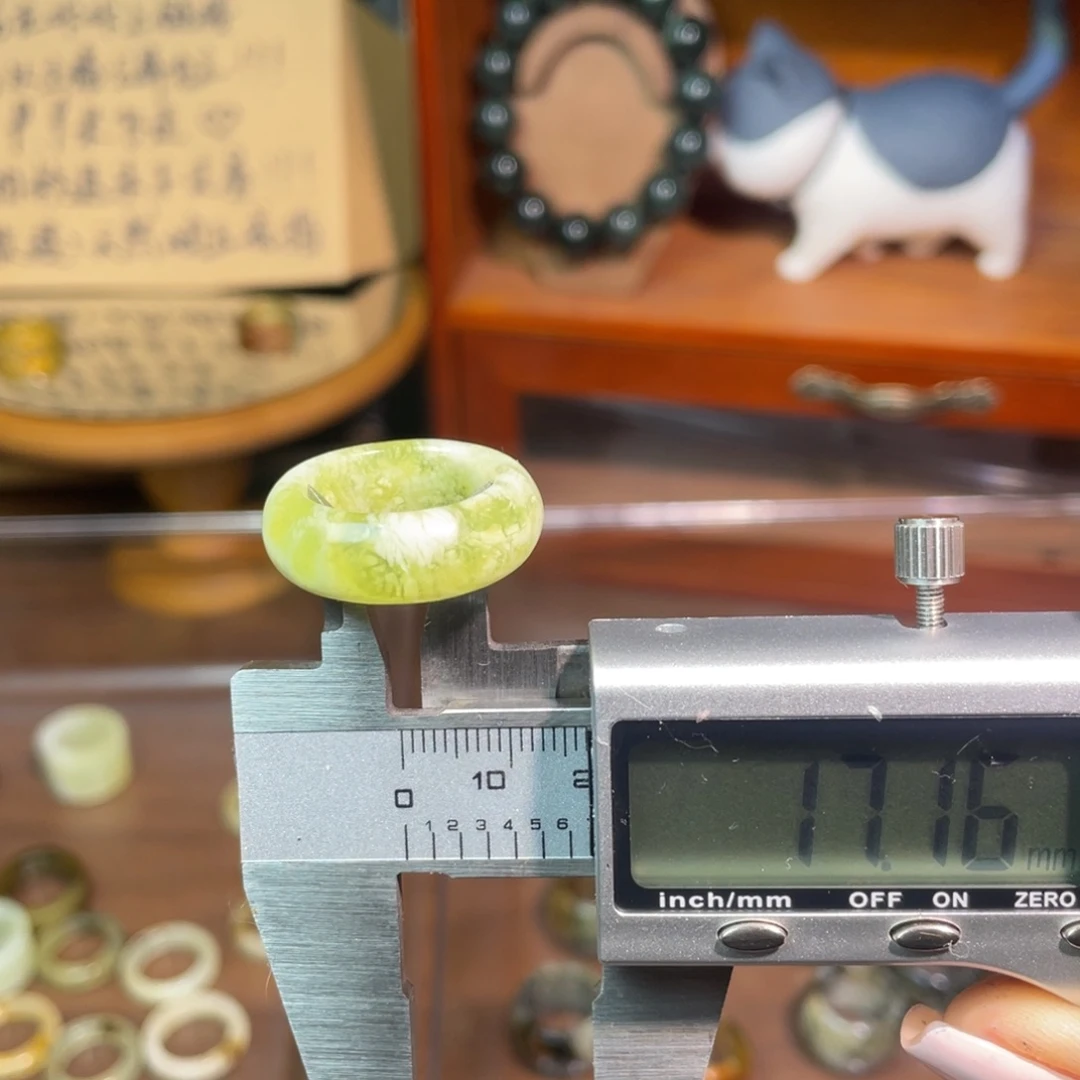 未镶嵌岫玉戒指379-17.1