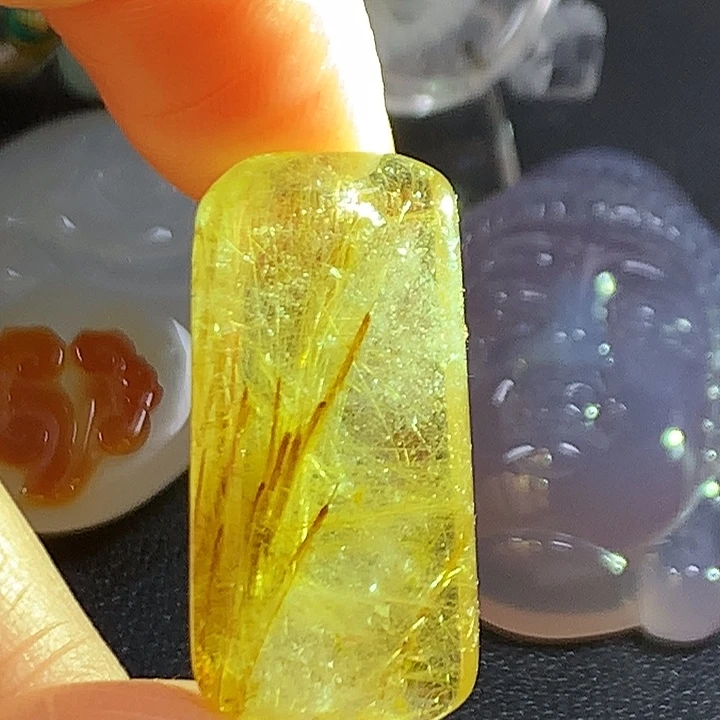 水晶吊坠(不含链)未镶嵌?*灵