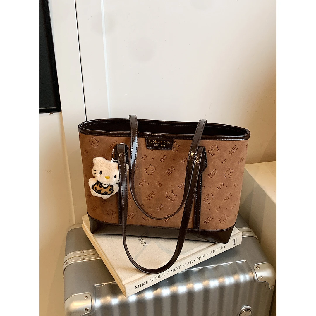 高级感复古压花包包2025新款大容量通勤单肩包时尚女士手提托特包