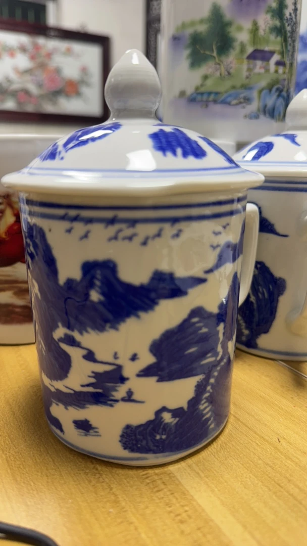 景德镇陶瓷山水办公杯