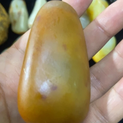 未镶嵌和田玉（糖玉）车挂