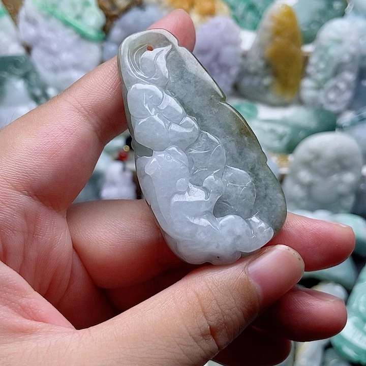 翡翠未镶嵌吊坠(不含链)1