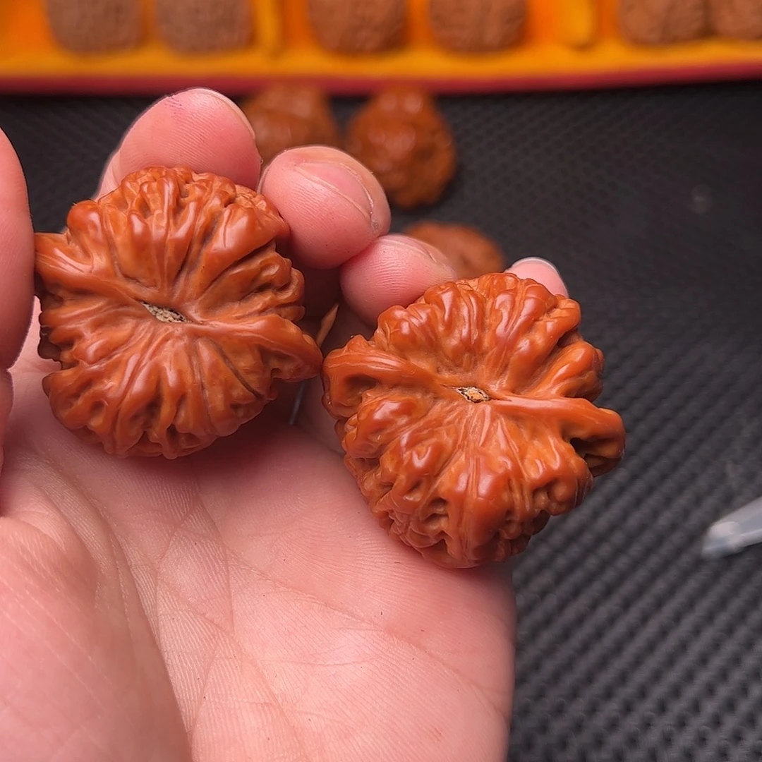 往****文玩核桃把件官帽