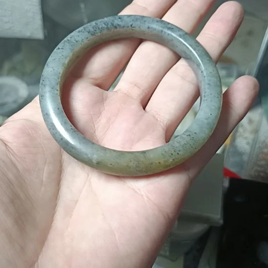 和田玉未镶嵌珠宝半成品