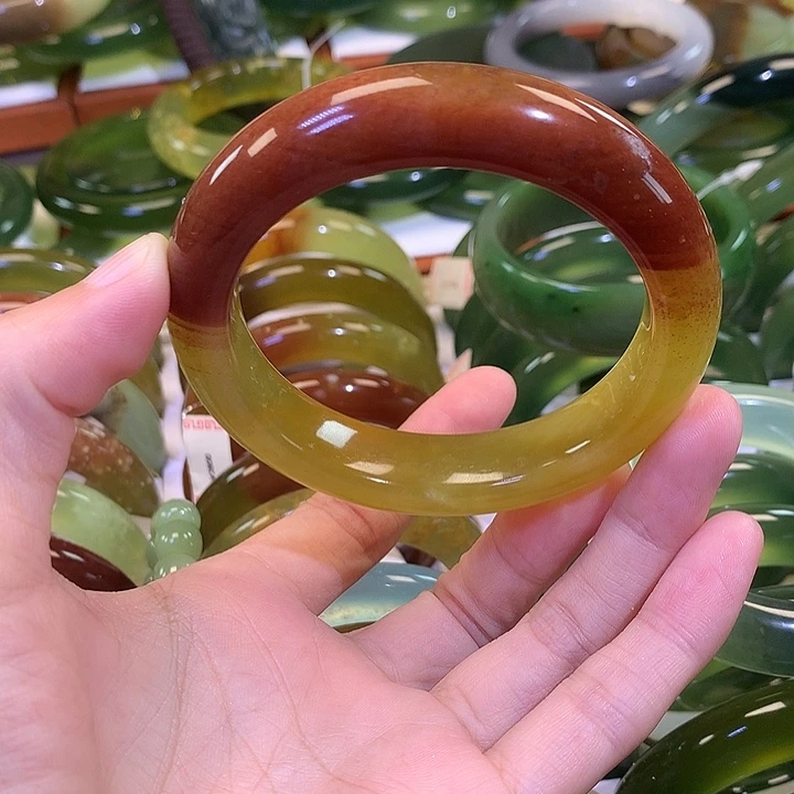 未镶嵌蛇纹石玉手镯青*