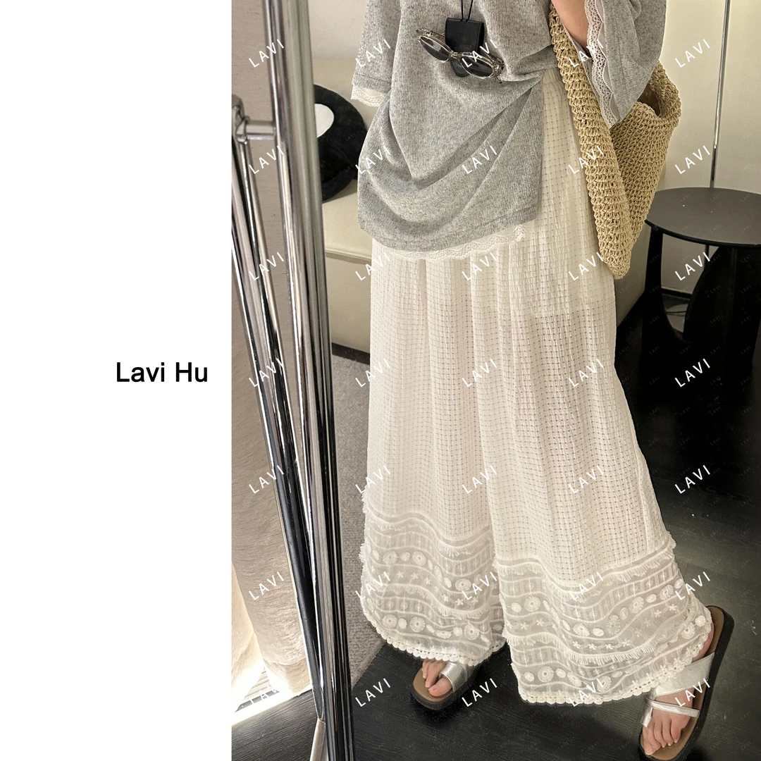 一树梨花压海棠 气质重工蕾丝休闲拼接休闲裤LW1316