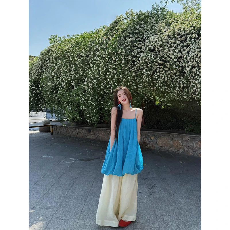 度假风高级感时尚气质设计感花苞吊带上衣百搭显瘦直筒阔腿裤女