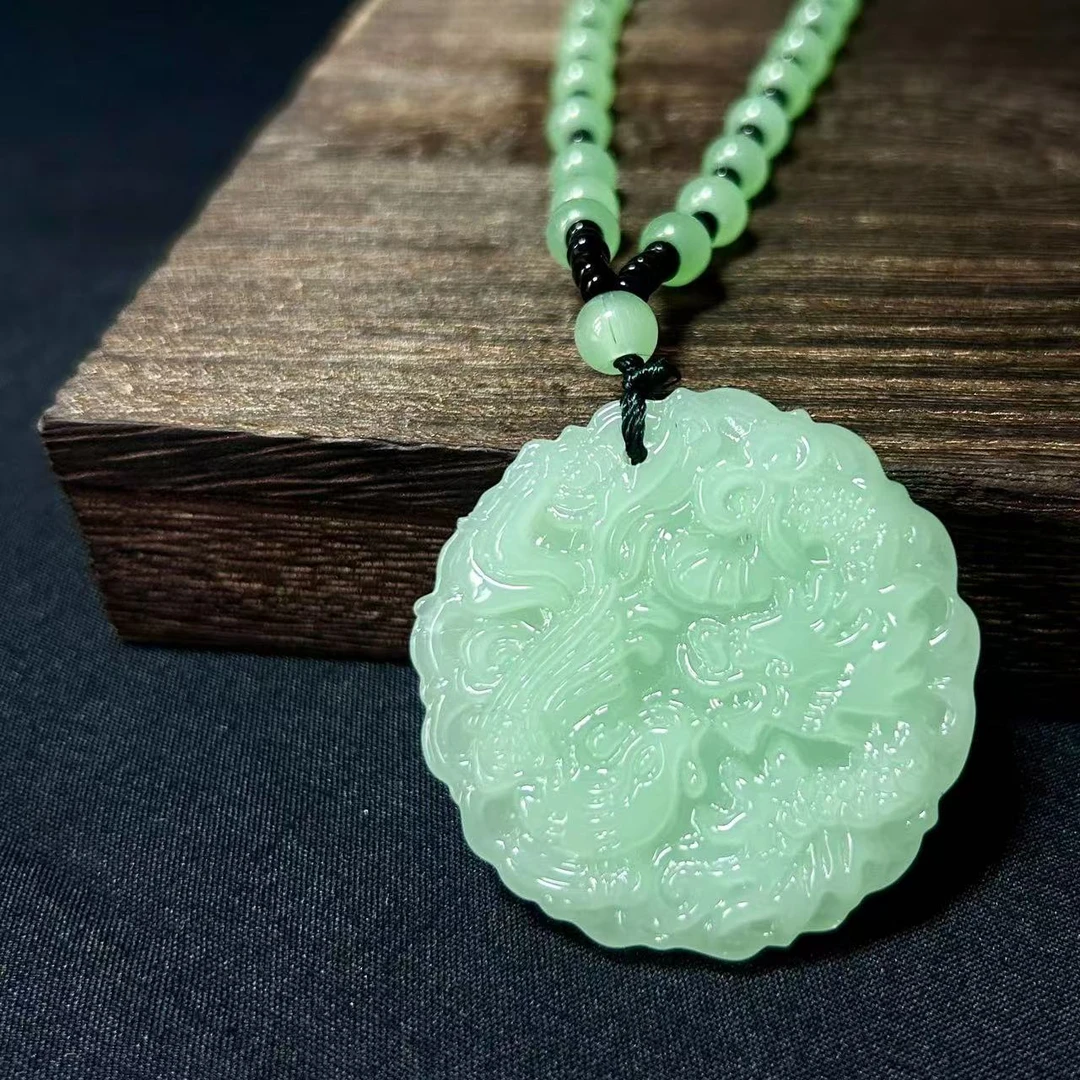 【送礼盒】 吊坠浅绿龙凤呈祥气质时尚百搭复古长款经典雕刻