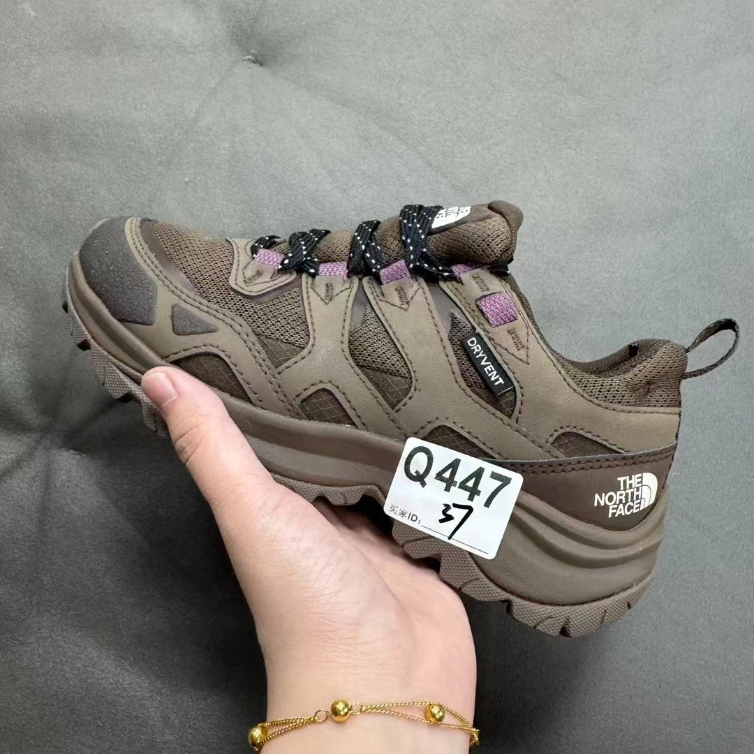 TheNorthFace/北面/新款户外运动休闲鞋 Q447( 无原盒 鞋垫后配)