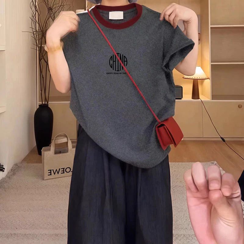 正肩撞色圆领短袖t恤女夏季2025新款设计感时尚洋气百搭休闲上衣