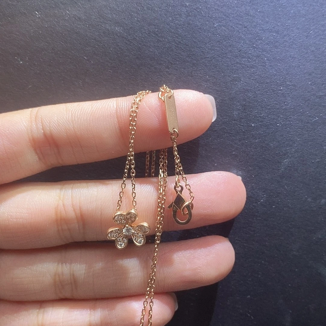 颈饰18K金镶嵌钻石k玫 三叶草满钻项链