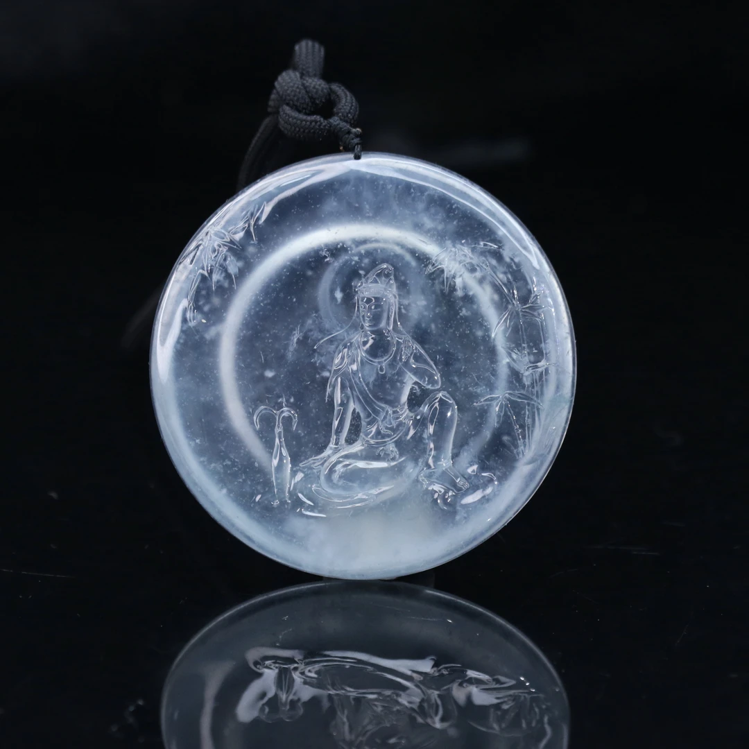 37天然缅甸翡翠A货玻璃自在观音牌/700718北京中保拍卖