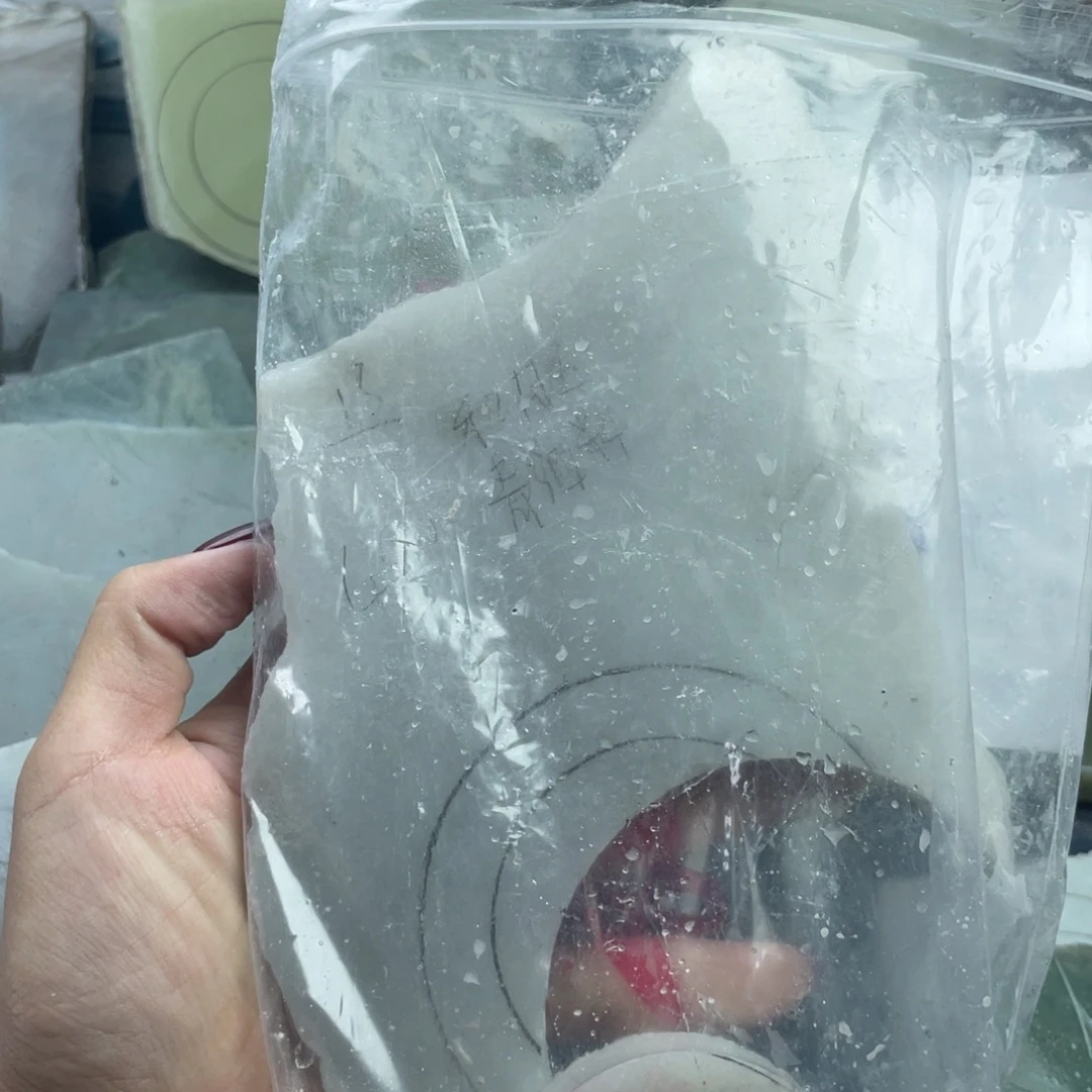 哆****手链未镶嵌和田玉发边角