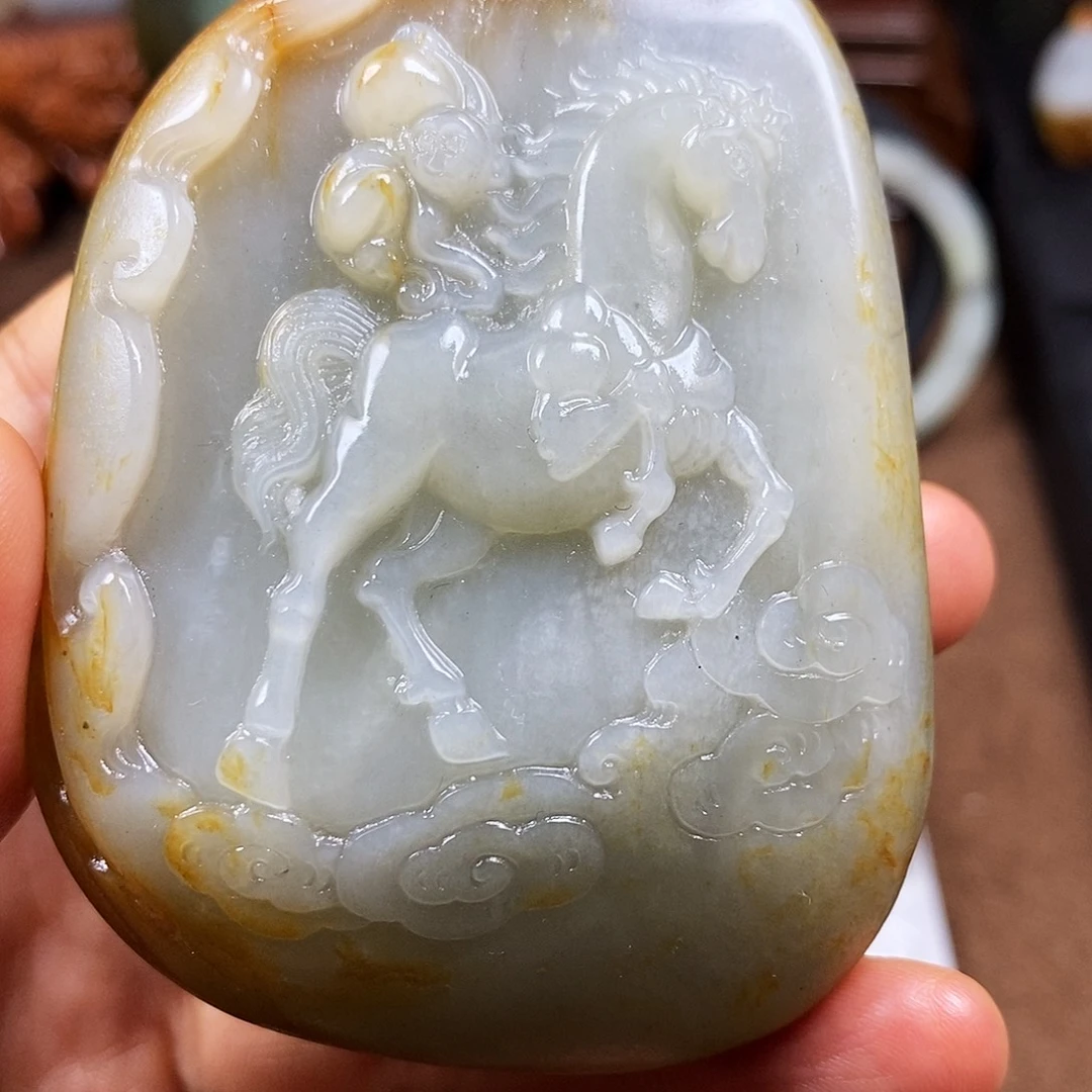 百***憾和田玉未镶嵌把件