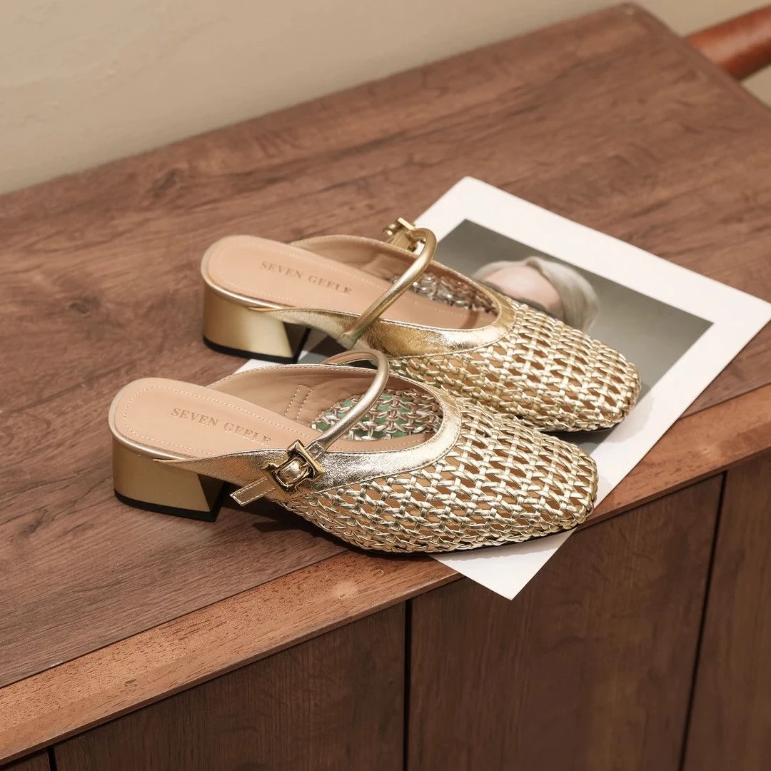 4CM粗跟夏季新款时尚百搭真皮编织镂空洞洞鞋包头中跟软底凉拖鞋