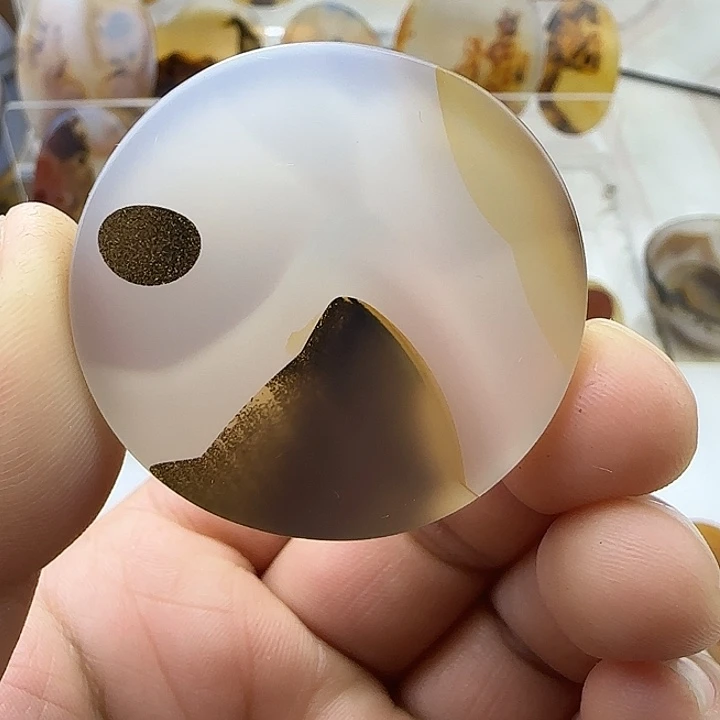 玛瑙/玉髓未镶嵌颈饰