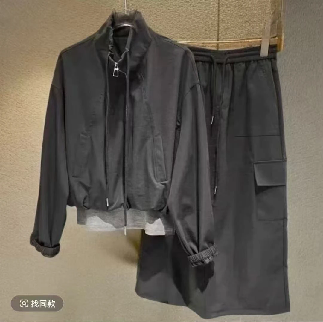春秋设计感休闲运动假两件外套+半裙套装