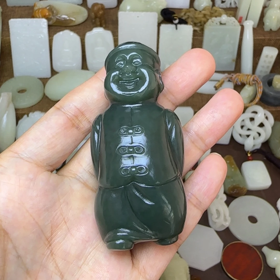 和田玉未镶嵌挂件小地主