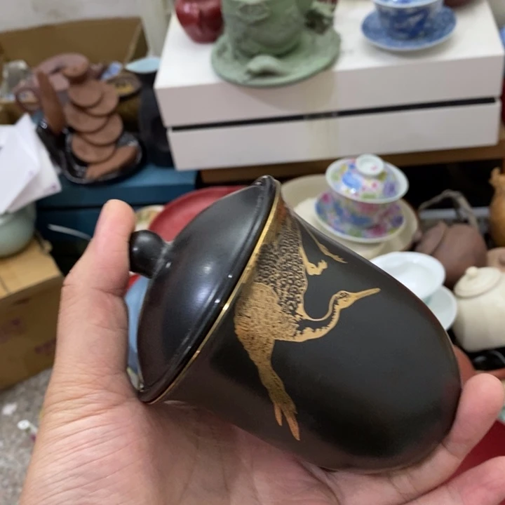 陶瓷艺术品及陶瓷壶壶