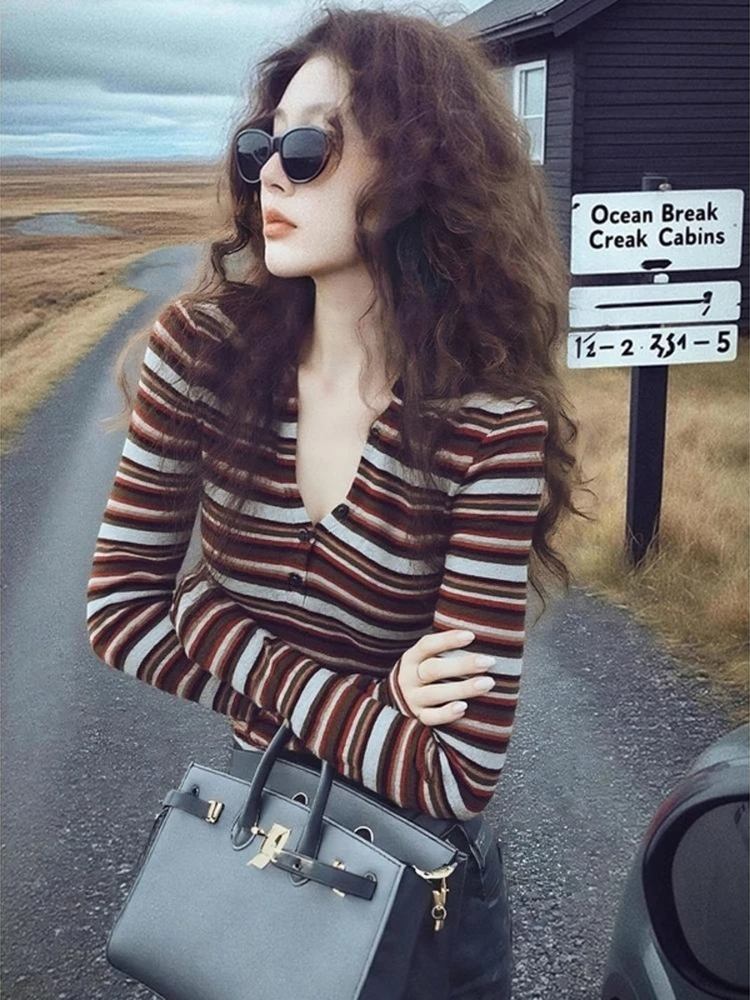 法式撞色条纹打底衫女2025冬季新款轻熟风修身内搭V领针织衫上衣