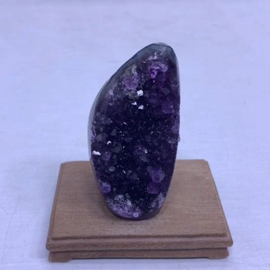 未镶嵌大型摆件（非配饰）水晶