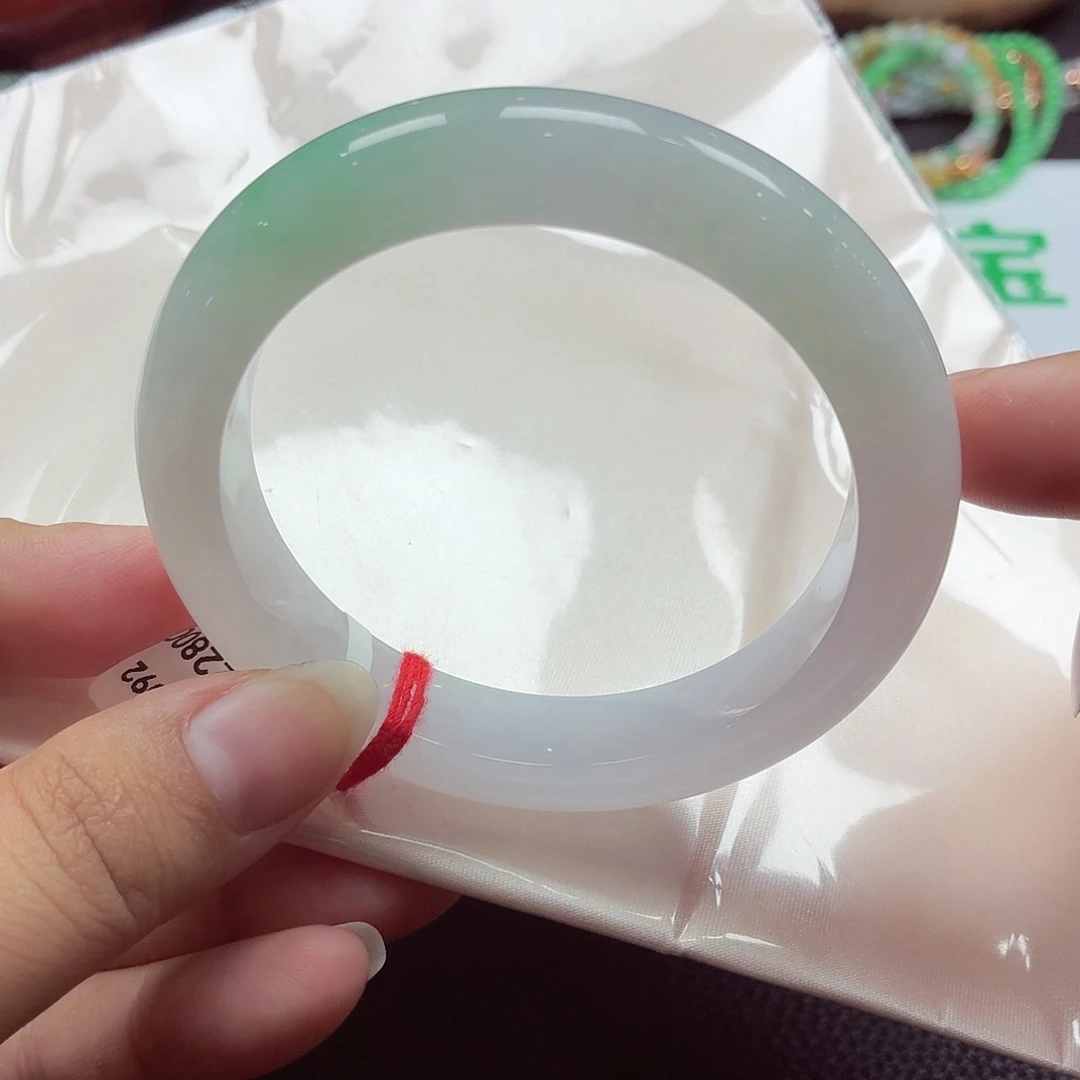 翡翠未镶嵌手镯天然缅甸A货翡翠